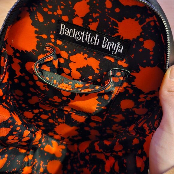 NEW Ghost Face Purse - Picture 4 of 4